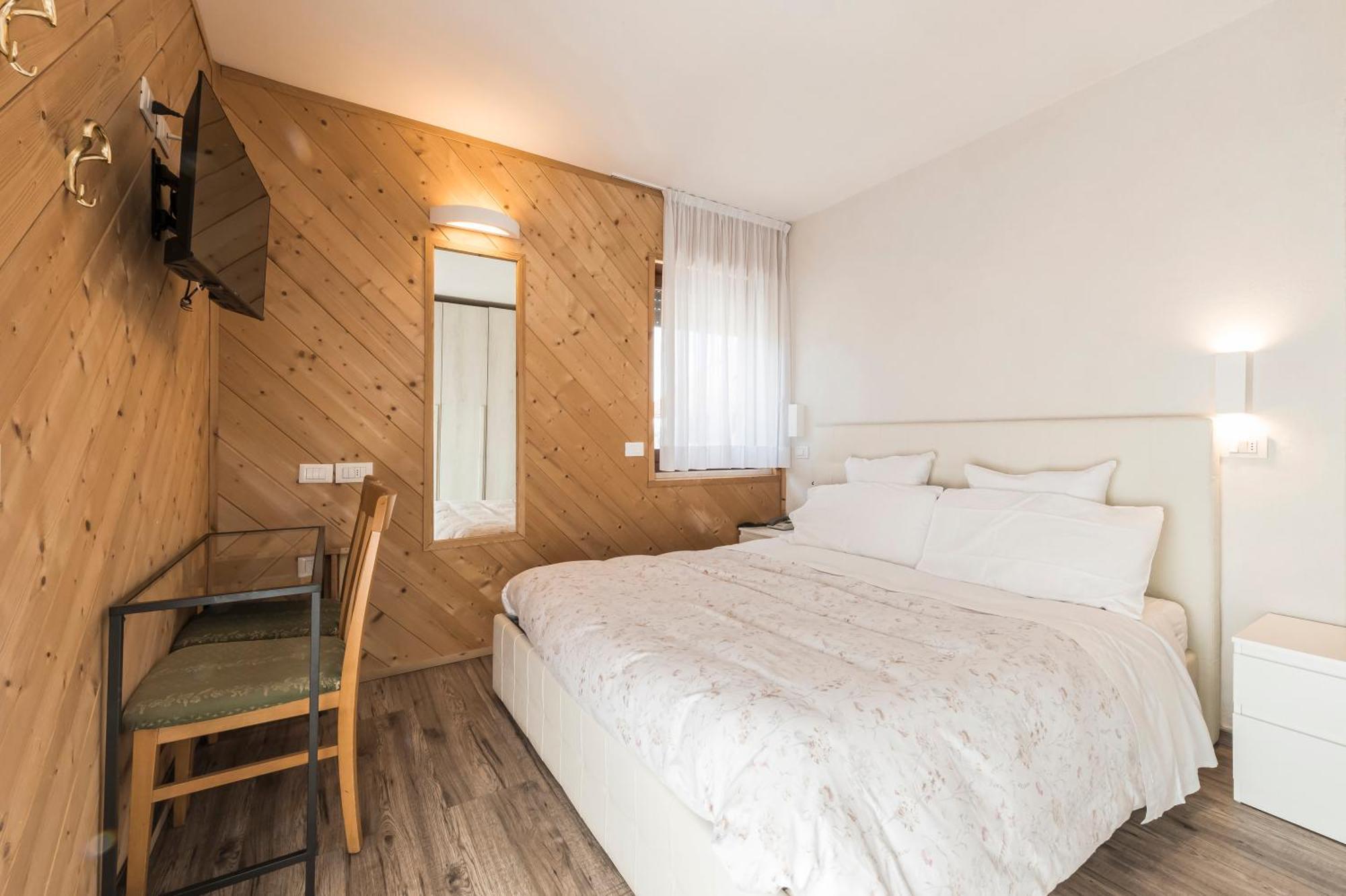 Hotel Vescovi Азиаго Экстерьер фото